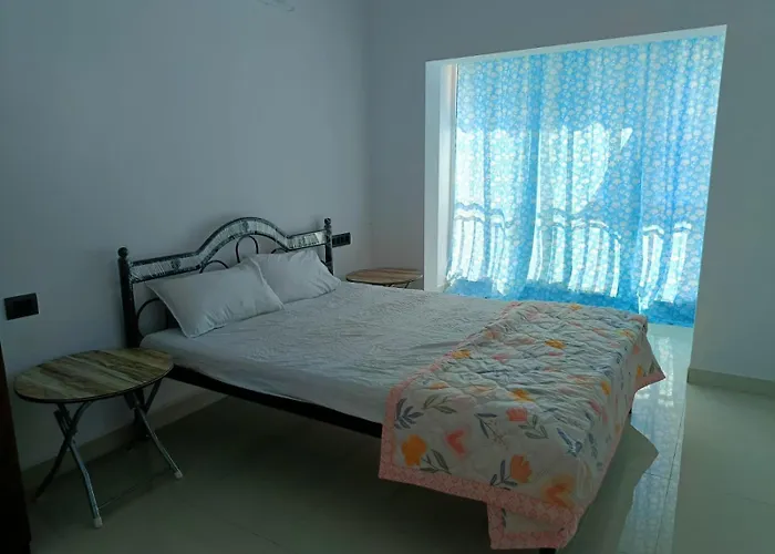 Zanita Heights Seaview Apartment